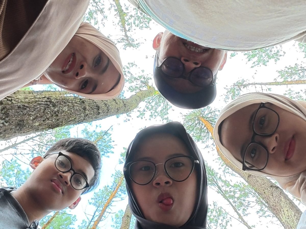 Family traveling together while exploring hidden gem destinations